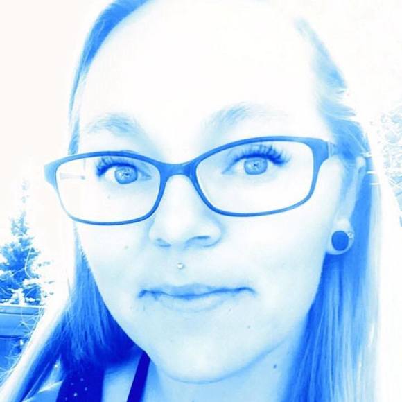 Meet your Posher, Bekka - Picture 1 of 1